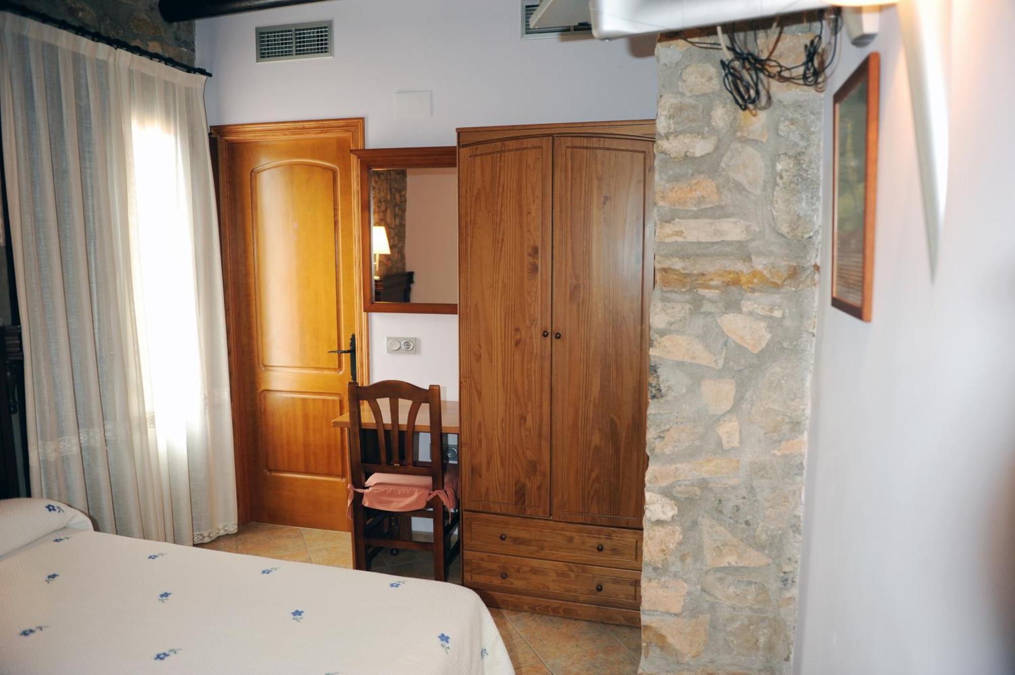 Hotel Restaurant Verdia Sueras Экстерьер фото
